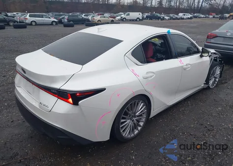 2024 Lexus Is 300 z USA, uszkodzony, nr VIN JTHDA1D27R5128914